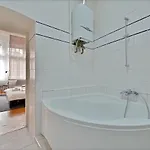 Budape Apartman House 10 Apartment *