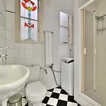דירה Budape House 10 *