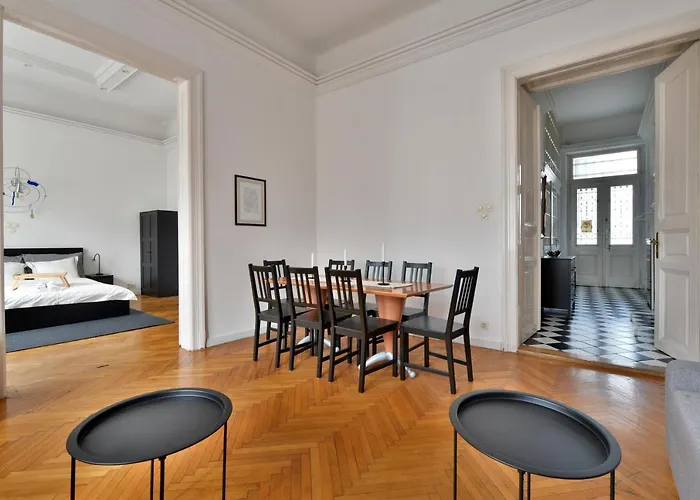 Appartamento Budape House 10 *